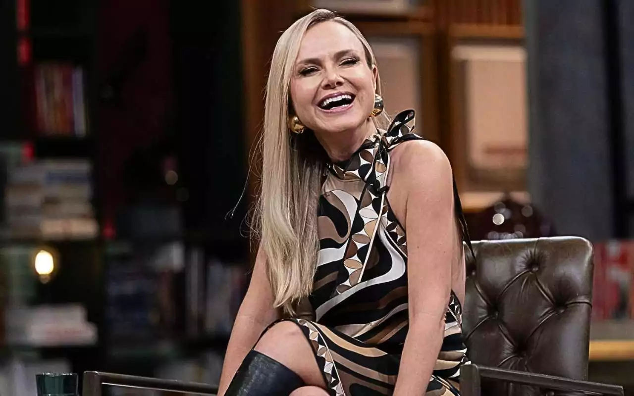 Globo nega afastamento de diretor de Em Família (