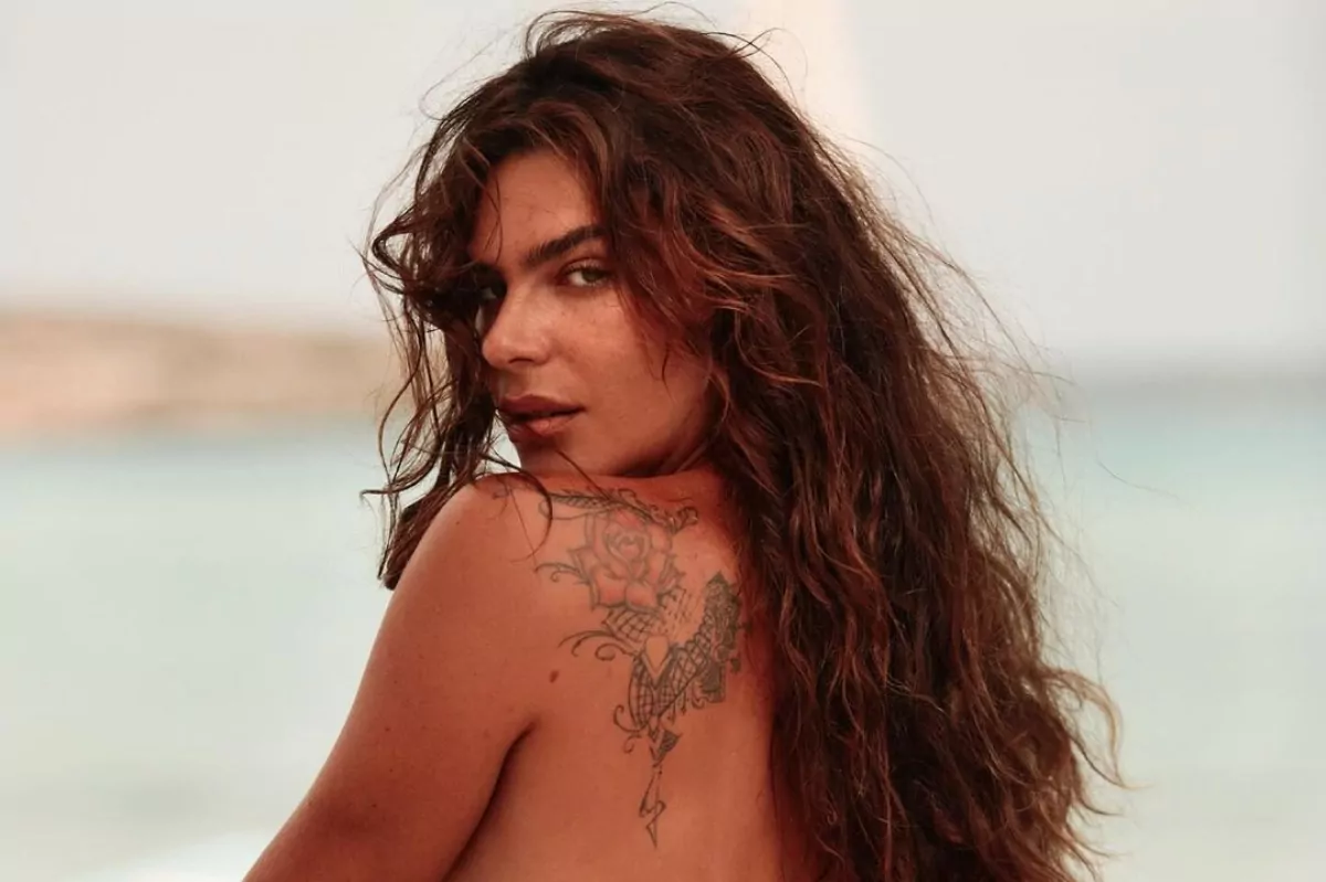 Influencer Mariana Goldfarb sofre com intoxicação alimentar