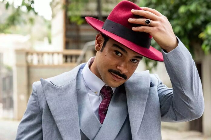 Lourival (Sergio Malheiros) entra em cena em Êta Mundo Melhor