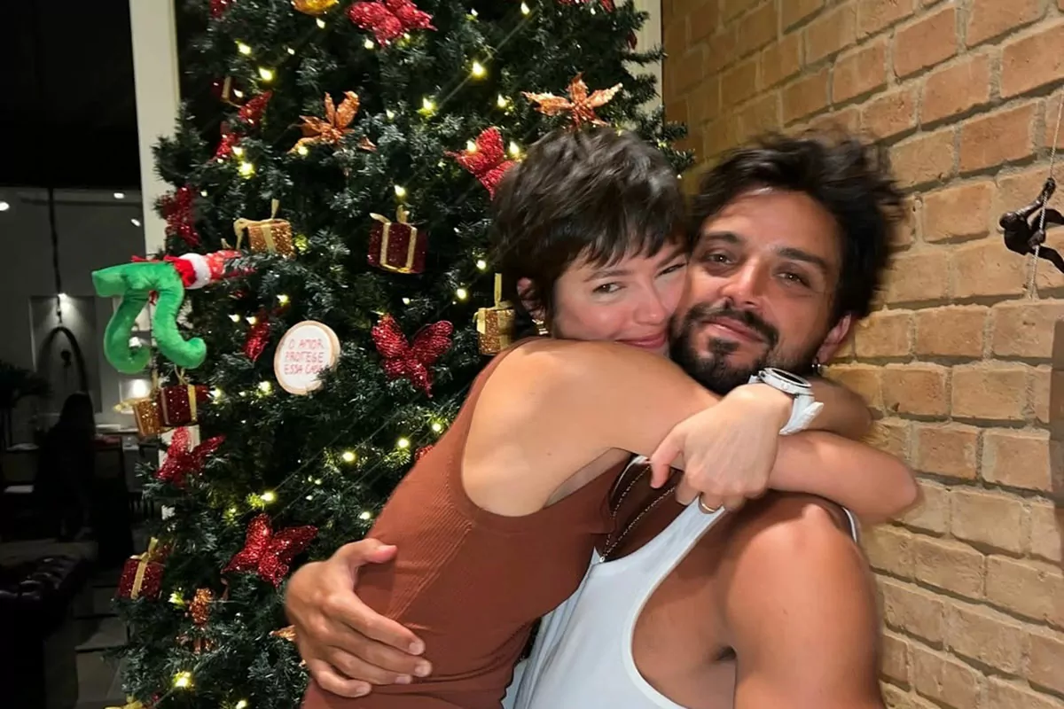 Agatha Moreira e Rodrigo Simas