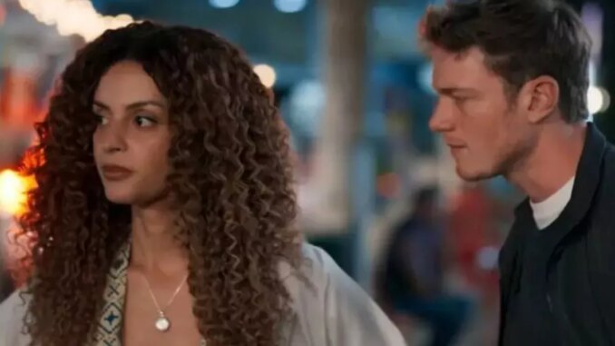 Viviane (Gabriela Loran) se decepciona com Leonardo (Pedro Novaes)