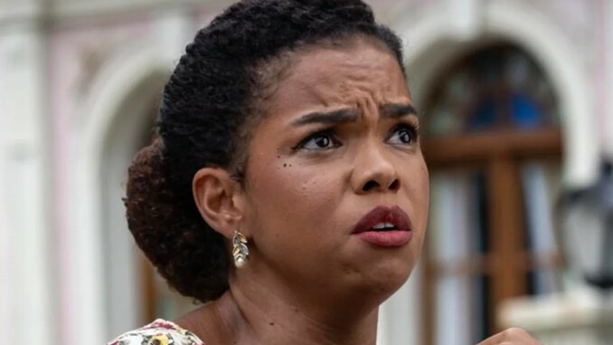 Dita (Jeniffer Nascimento) triste em Êta Mundo Melhor