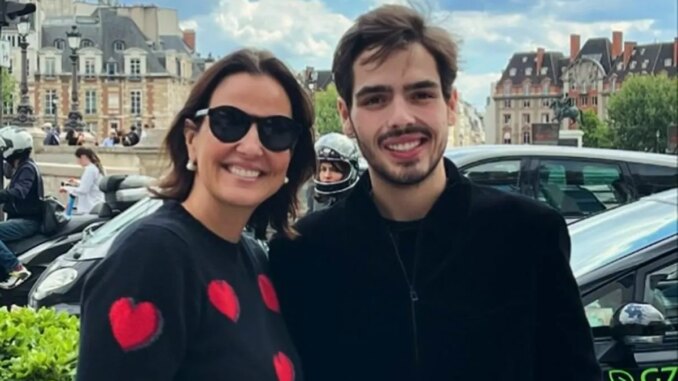 Luciana Cardoso com o filho