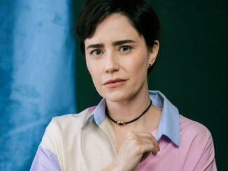 Samira (Fernanda Vasconcellos) em Três Graças