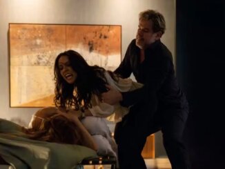 Zenilda flagra Ferette na cama com Arminda